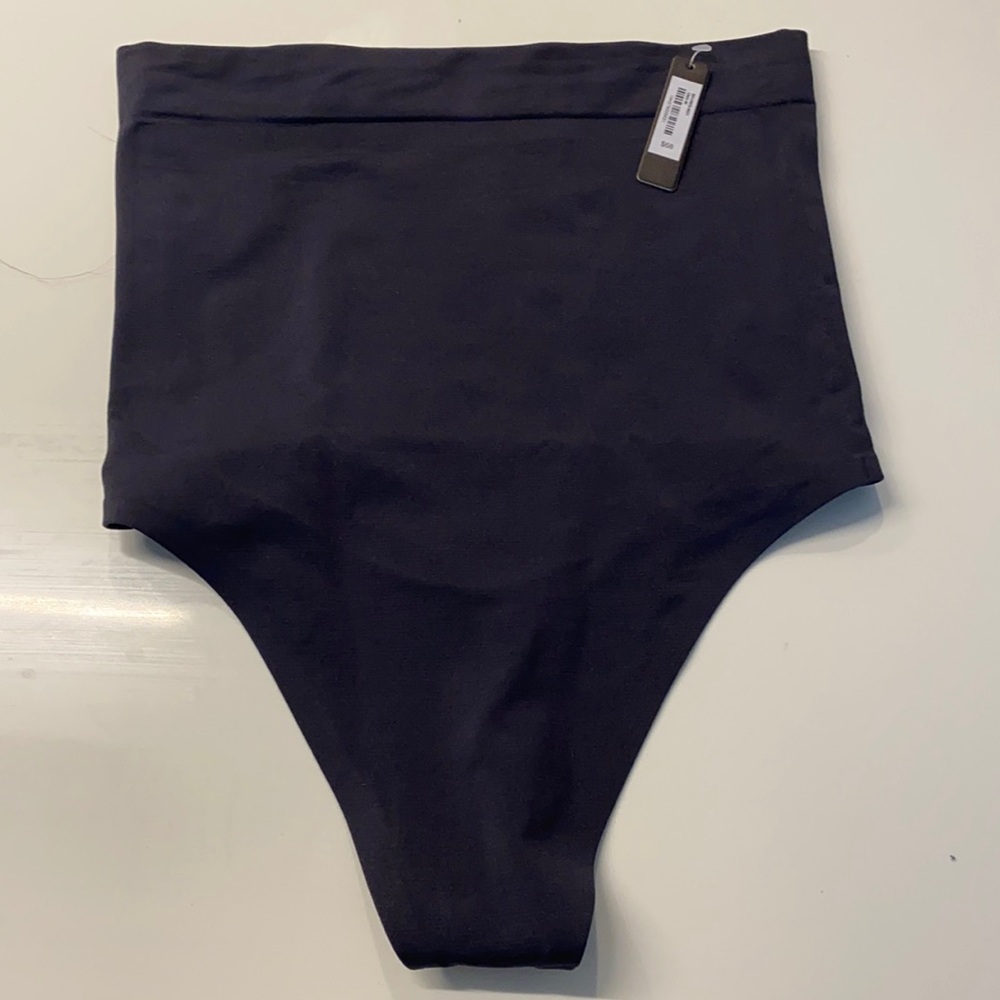 Skims High Waisted Bonded Thong